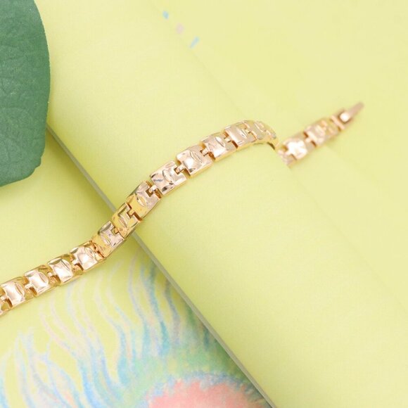 "Elegant Rose Gold Chain Bracelet with Glossy Square Links, XPBL1123 - Picture 2 of 13